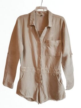 Young Free and Broke Rea Frayed Romper Women's Size Small
